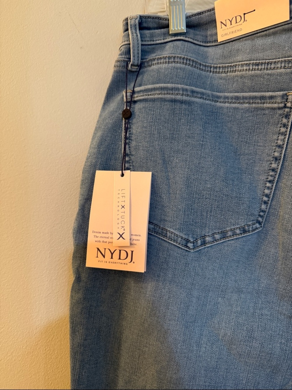 NYDJ Size 14 Regular Light Blue Cropped Jeans - Straight Ankle - Picture 4 of 7